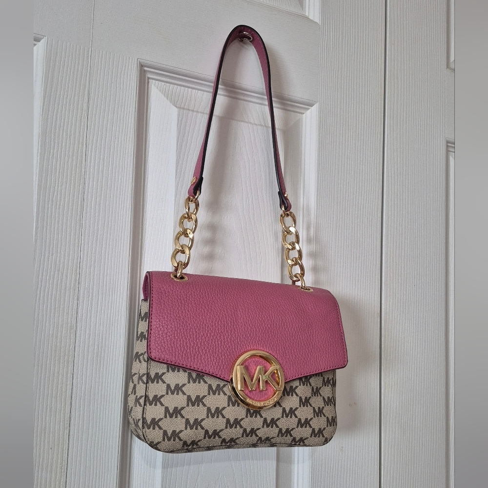 Michael Kors Monogram Shoulder Bag In Tulip Pink Fulton Flap Gold Toned Hardware